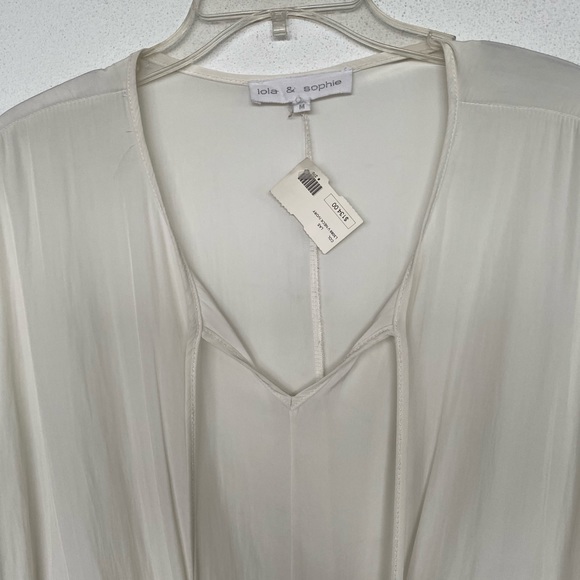 lola & sophie | Cream/Off-White Blouse - Picture 3 of 9